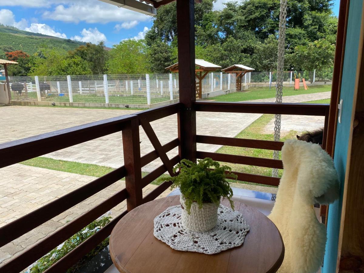 Pousada Rancho Na Serra Espera Feliz Exteriér fotografie